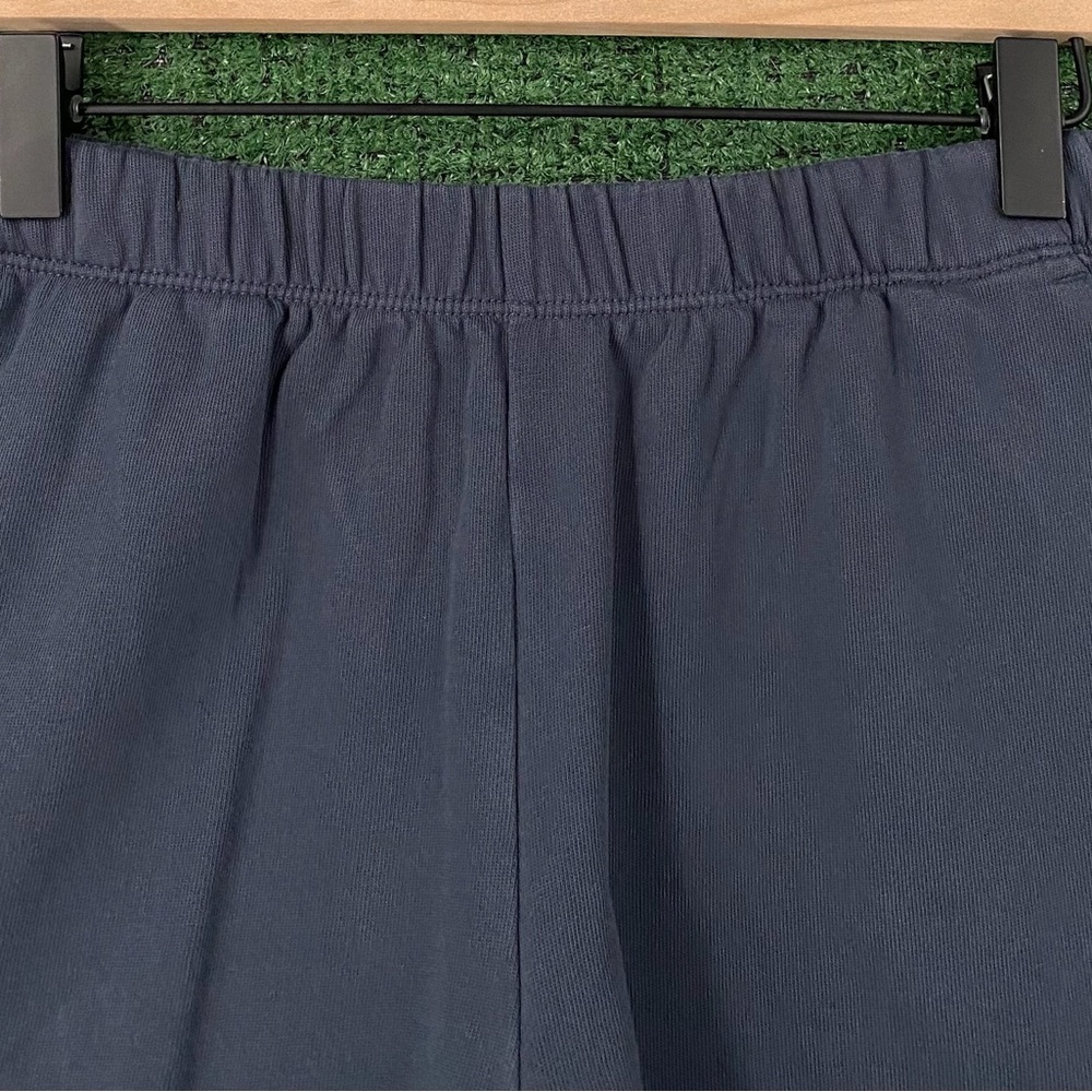 Patagonia Regenerative Organic Cotton Essential Grey Sweat Shorts Women’s Medium - Picture 2 of 6